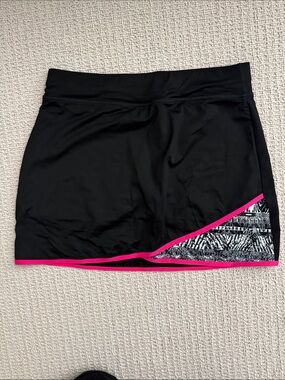 Sofibella Women's Black Active Tennis Skort with Pink Trim